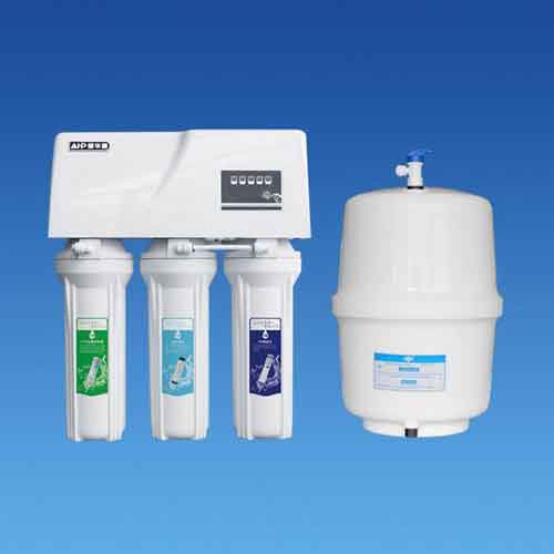 行業發展受阻礙 家用凈水器普及率低有八大原因