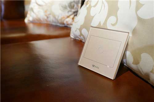 自由操控輕松穿墻 公牛G22觸控屏遙控開(kāi)關(guān)評(píng)測(cè) 自由操控輕松穿墻 公牛G22觸控屏遙控開(kāi)關(guān)評(píng)測(cè)