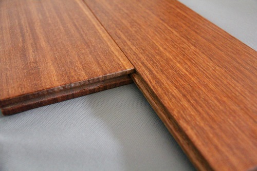 上臣地板東南亞系列實木地板東南亞雞翅木31-G-1測評 上臣地板東南亞系列實木地板東南亞雞翅木31-G-1測評