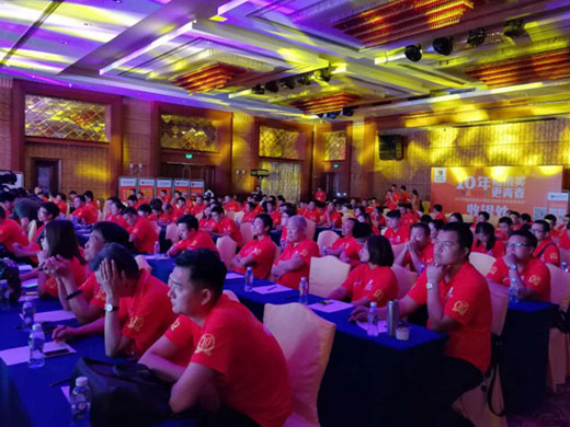 青春總動員 格萊美陶瓷經銷商會盛大召開 青春總動員 格萊美陶瓷經銷商會盛大召開