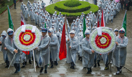 初心不忘 壯志凌云——2018圣奧全國(guó)營(yíng)銷峰會(huì)之再上井岡山 初心不忘 壯志凌云——2018圣奧全國(guó)營(yíng)銷峰會(huì)之再上井岡山