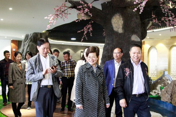 品牌日記|沈曉紅副市長蒞臨裕華調研“浙江制造”爭創工作 品牌日記|沈曉紅副市長蒞臨裕華調研“浙江制造”爭創工作