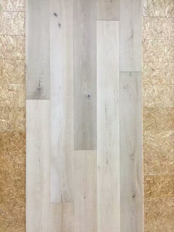 品牌產品|歐曼地板到底是虛胖,還是雄壯? 品牌產品|歐曼地板到底是虛胖,還是雄壯?