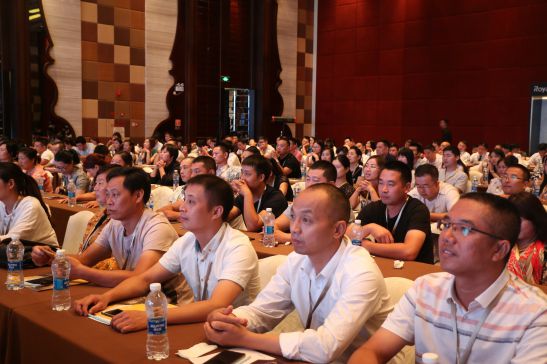 品牌發(fā)展路上的靚麗風(fēng)景線：榮事達(dá)新品發(fā)布會(huì)