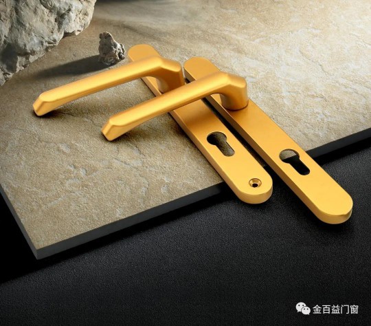 金百益一扇好門窗，呵護和時尚整個家！