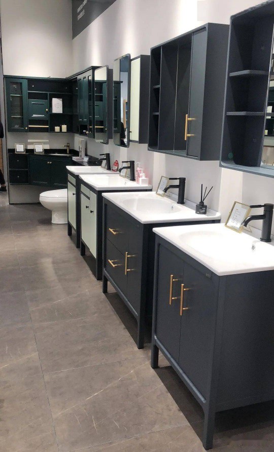 快看！極具金牌風范與品牌屬性的終端店面新形象