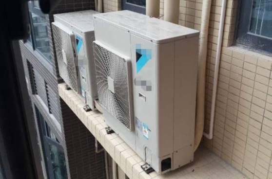 空調外機日常風吹雨淋，需要為其遮擋嗎？聽聽師傅怎么說