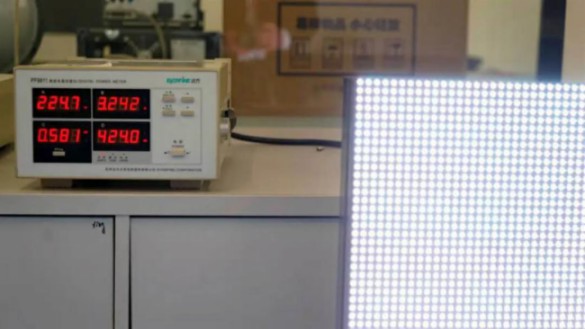 高科戶外LED共陽極雙電壓節(jié)能產(chǎn)品詳解 高科戶外LED共陽極雙電壓節(jié)能產(chǎn)品詳解