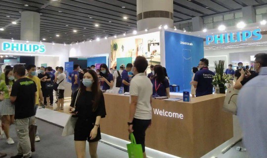 建博會上各大智能家居品牌產品奪目,經銷商打開下半年市場可參考 建博會上各大智能家居品牌產品奪目,經銷商打開下半年市場可參考