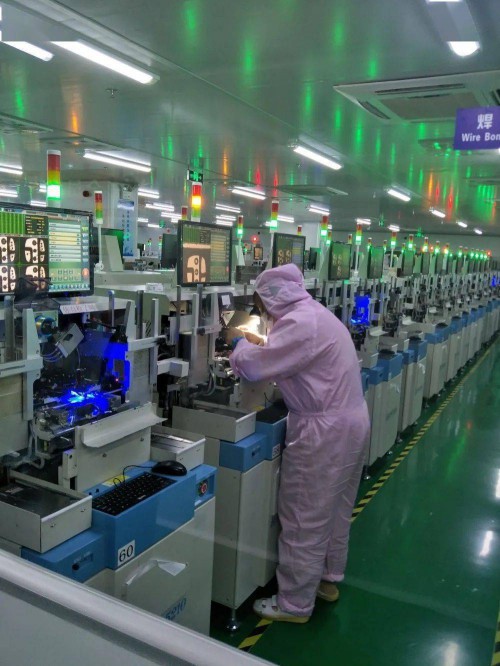 全面落實“深瑞LED合作十條”,一批LED企業考察江西瑞昌 全面落實“深瑞LED合作十條”,一批LED企業考察江西瑞昌