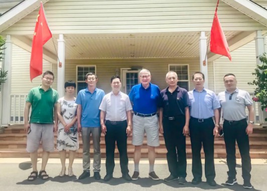 中國木材與木制品流通協會李佳峰副會長到豐林集團考察 中國木材與木制品流通協會李佳峰副會長到豐林集團考察