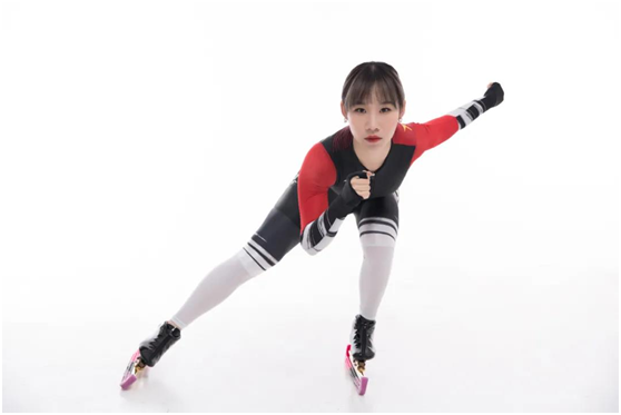 品牌官宣:卡洛爾凈水簽約女子輪滑世界冠軍郭丹